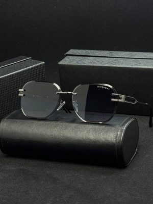 Alternative view of عینک آفتابی از برند جیوانچی(پلیس)Givenchy کد 112